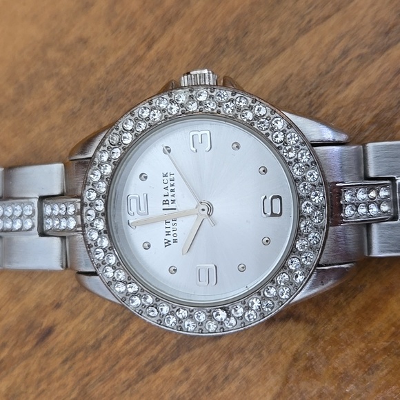 WHITE HOUSE BLACK MARKET WATCH - Picture 2 of 6